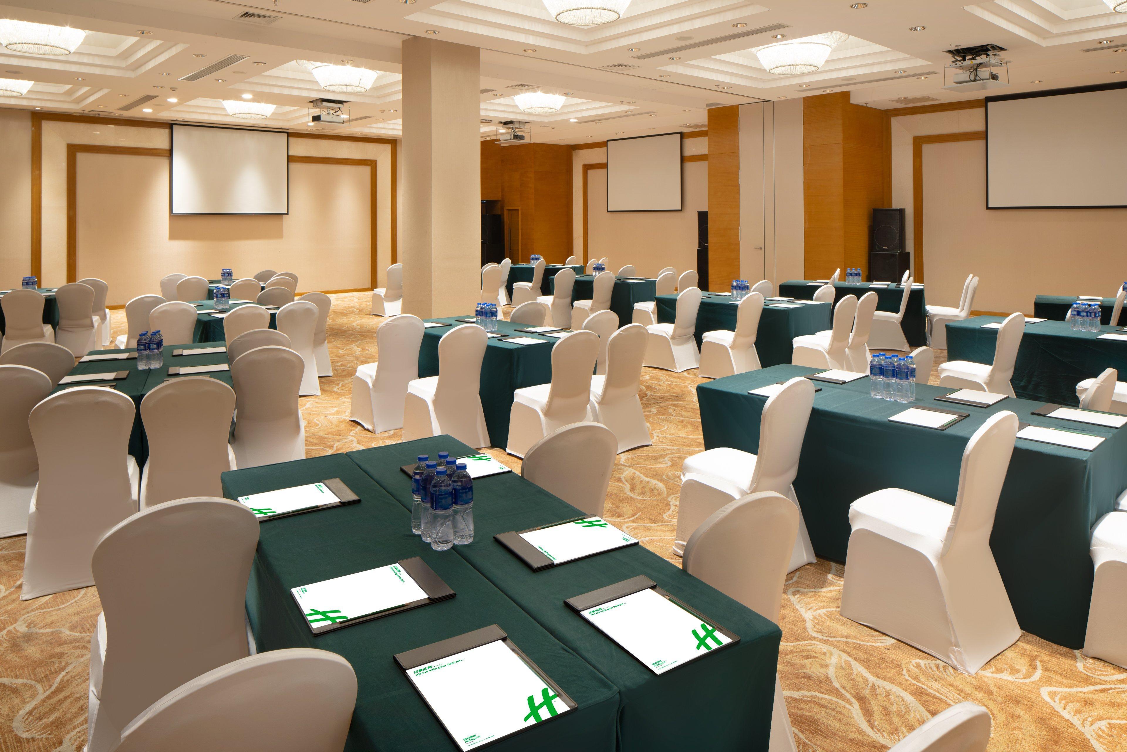 Holiday Inn Nanchang Riverside By Ihg Buitenkant foto